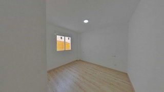 Piso en venta en Parque Victoria Eugenia en Málaga