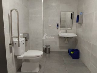 Local comercial en venta en Zona Renfe en Alcorcón