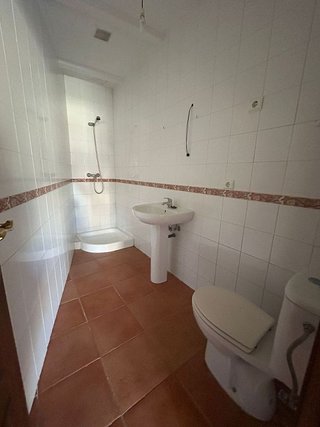 Local comercial en venta en Moraleja