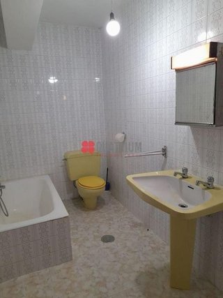 Piso en venta en Ordes
