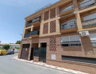 Piso en venta en Pinos Puente