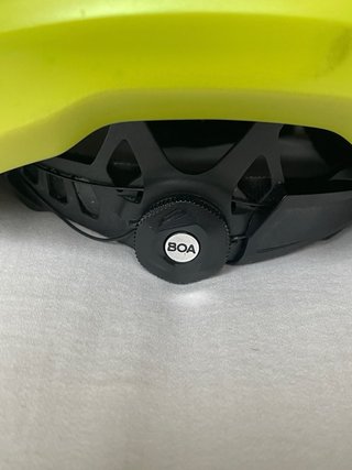 Casco Met Parachute MCR Talla L