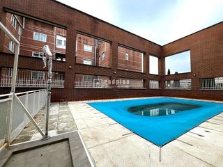 Local comercial en venta en Rosa Luxemburgo en San Sebastián de los Reyes