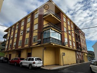 Piso en venta en Candeleda