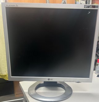 Pantalla LG Plata/Negra