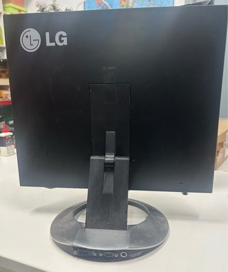 Pantalla LG Plata/Negra