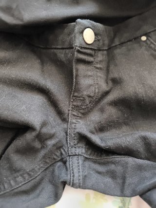 Pantalones vaqueros premamá Zara negros