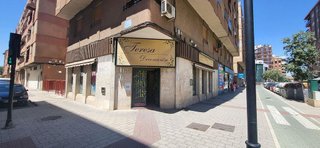 Local comercial en venta en Franciscanos en Albacete