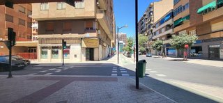 Local comercial en venta en Franciscanos en Albacete