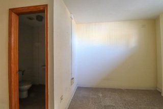 Local comercial en venta en Guanarteme en Palmas de Gran Canaria(Las)