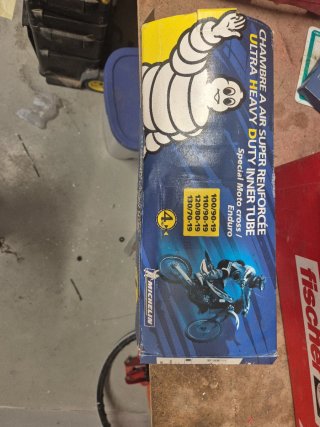 Cámara de aire Michelin 4mm 19