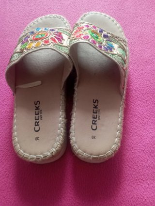 Sandalias Creeks Beige Multicolor Talla 39