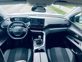 Peugeot 3008 2022