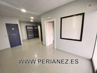 Local comercial en alquiler en Eixample en Prat de Llobregat, El
