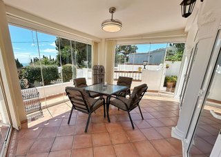 Chalet en alquiler en Calaburra - Chaparral en Mijas