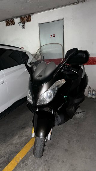 Aprilia Arrecife 125 Maxi Scooter