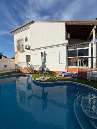 Chalet en venta en Santiago de la Ribera en San Javier