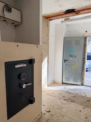 Local comercial en venta en Plaça Eliptica-Republica Argentina-Germanies en Gandia