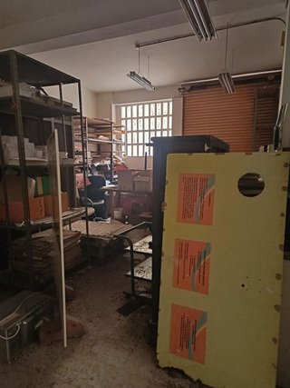 Local comercial en venta en Este en Castellón de la Plana