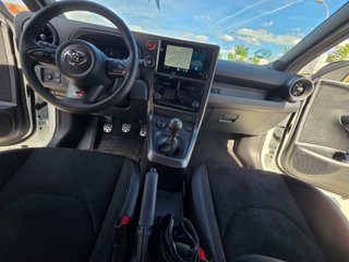 Toyota GR Yaris 1.6T 276 MANUAL RZ