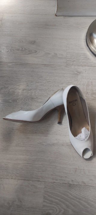 Zapatos de tacón Mayran charol blanco talla 39