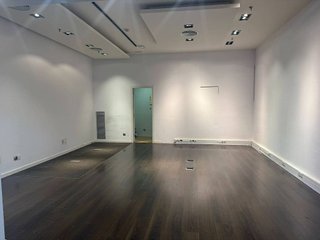 Local comercial en alquiler en Centre - Eixample – Can Llobet – Can Serra en Barbera del Vallès