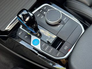 BMW iX3 80 kWh M Sport