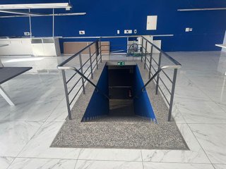 Nave industrial en alquiler en Abrera