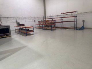 Nave industrial en alquiler en Abrera