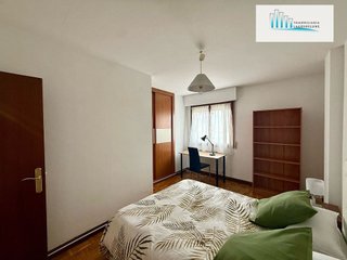 Piso en alquiler en Ermitagaña - Mendebaldea en Pamplona
