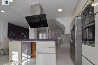 Casa adosada en venta en Cúllar Vega