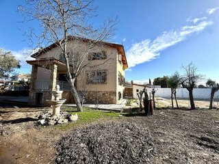 Chalet en venta en Fuente el Saz de Jarama