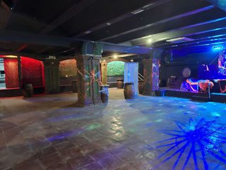 Local comercial en venta en El Bajondillo en Torremolinos