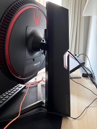 Monitor LG Negro 24” - 144hz