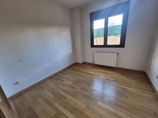 Piso en venta en Universidad en Ávila