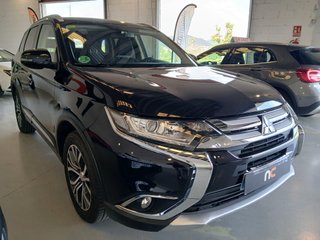Mitsubishi Outlander 2016