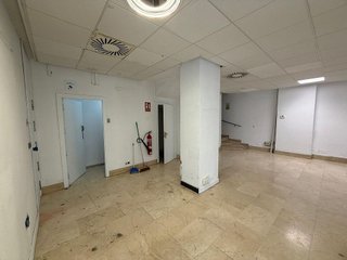 Local comercial en alquiler en Santiago - San Telmo en Palencia