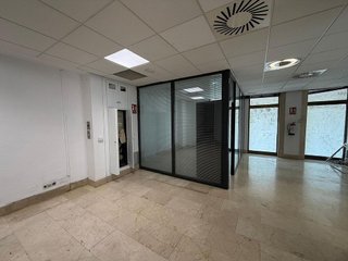 Local comercial en alquiler en Santiago - San Telmo en Palencia