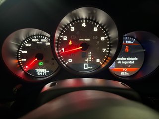 Porsche 718 Cayman