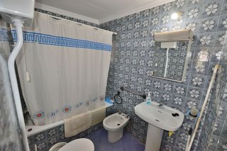 Casa adosada en venta en Olvera