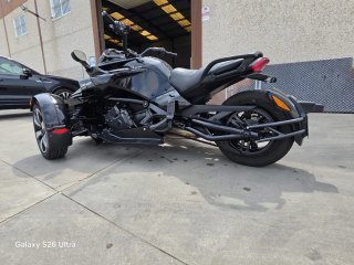 Can-Am Spyder F3 Trike Negro