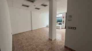 Local comercial en venta en El Llano en Gijón