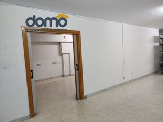 Local comercial en venta en Nueva Almería - Cortijo Grande - Vega de Acá en Almería