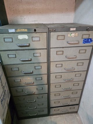 2 Muebles Archivadores Metálicos Cajones