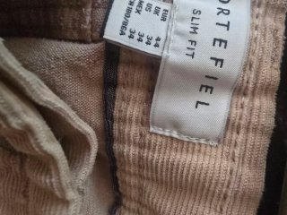 Pantalones pana Cortefiel Slim Fit Talla 44 Beige