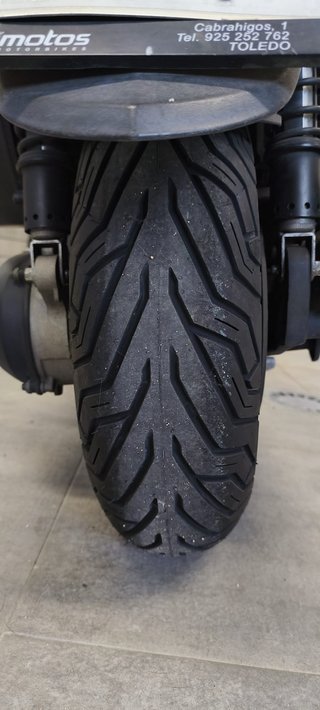 Kymco Super Dink 125i Negra