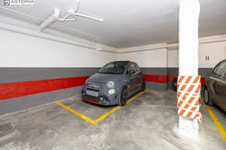 Garaje en venta en San Matías - Realejo en Granada