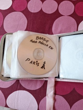 Estuche con más de 40 pelis en DVD stuche infant