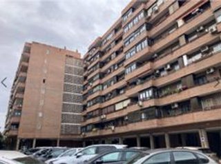 Piso en venta en Palomeras bajas en Madrid