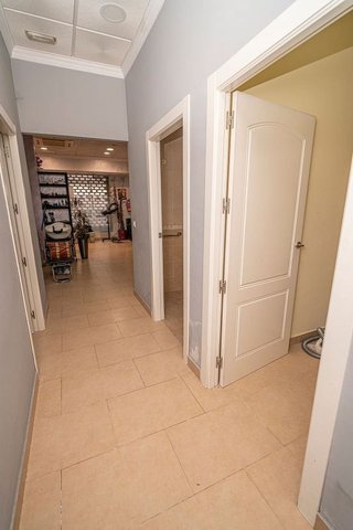 Local comercial en venta en Linares